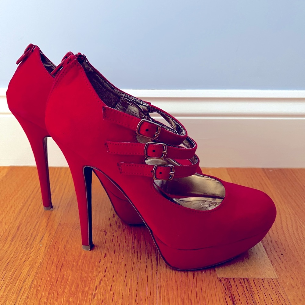 Material Girl-Red Heels